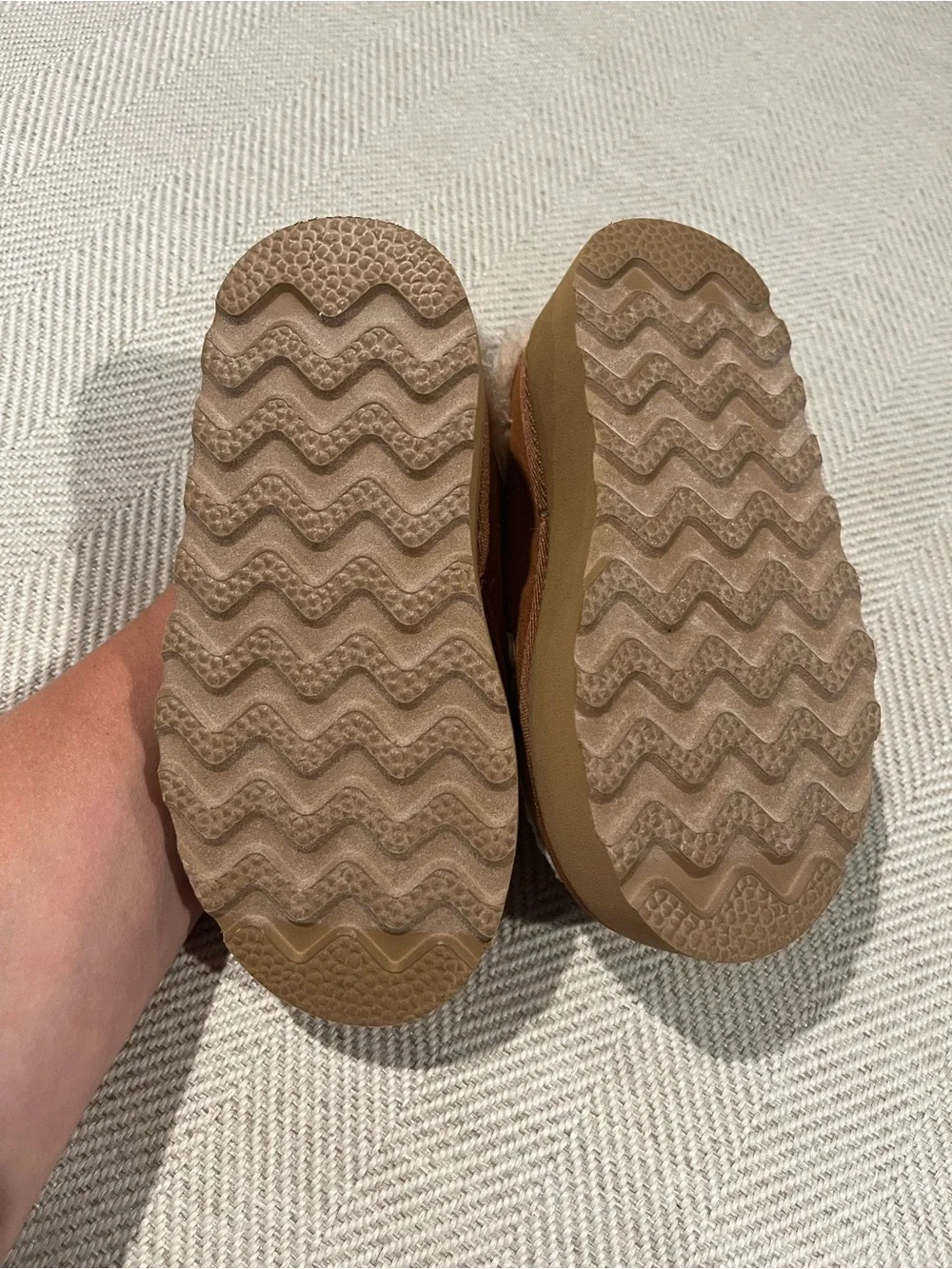 Harper Canyon Brown Kids Slippers with Floral & Butterfly Patches